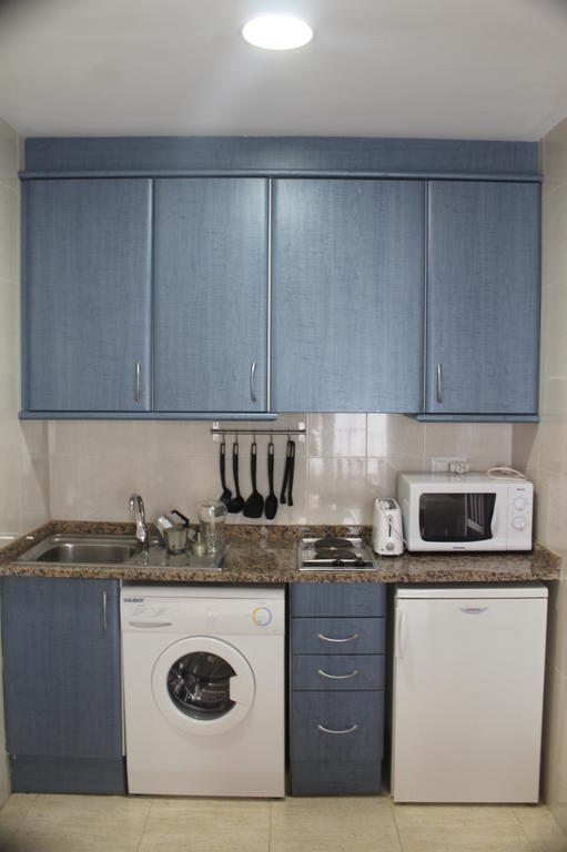 Apartaments Can Claudi Τόσα ντε Μαρ Δωμάτιο φωτογραφία