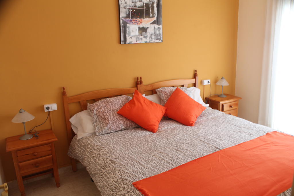 Apartaments Can Claudi Τόσα ντε Μαρ Δωμάτιο φωτογραφία